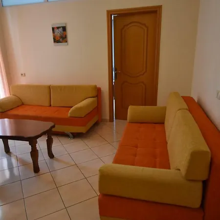 First Line Orange 2 Apartamento